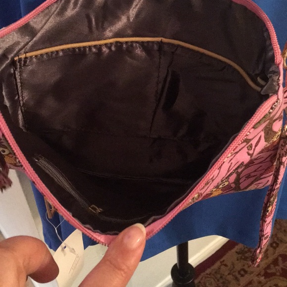 OWL messenger/ shoulder bag7”x9” - Picture 4 of 5